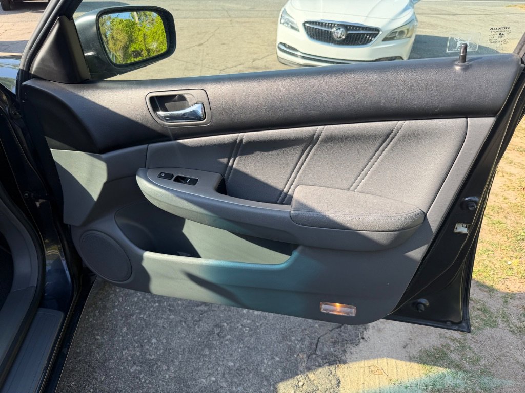 Used 2021 Honda Civic LX image 21