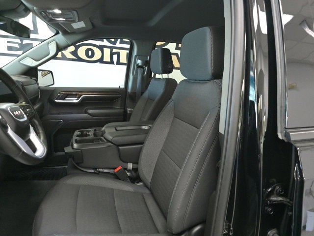 Used 2024 GMC Sierra 1500 Elevation image 18
