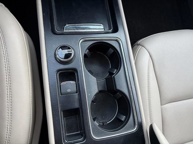 Used 2024 Lincoln Corsair Reserve image 17