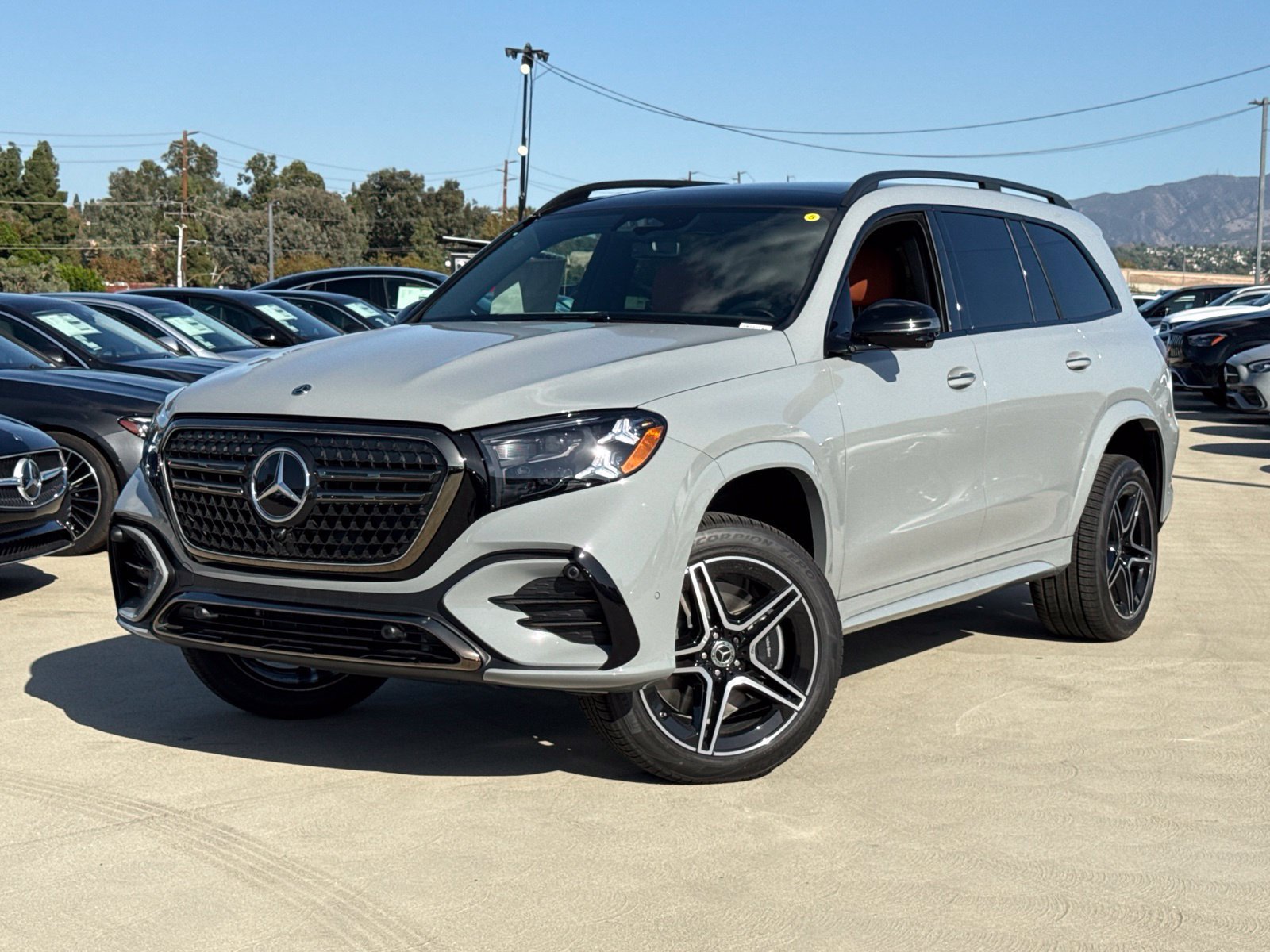 New 2027 Mercedes-Benz GLS 450 4MATIC image 2