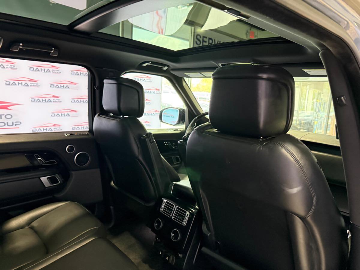 Used 2019 Land Rover Range Rover HSE AWD/4WD image 47