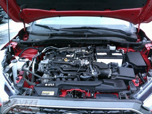 Used 2023 Toyota Corolla Cross XLE image 7