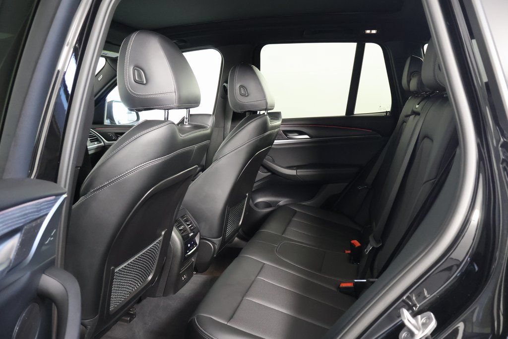 Used 2024 BMW X3 sDrive30i w/ Convenience Package RWD image 11