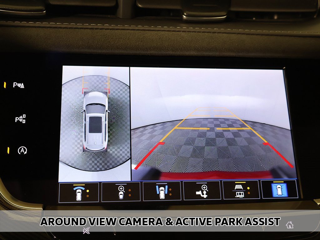 Used 2024 Cadillac XT6 Premium Luxury w/ Platinum Package image 8