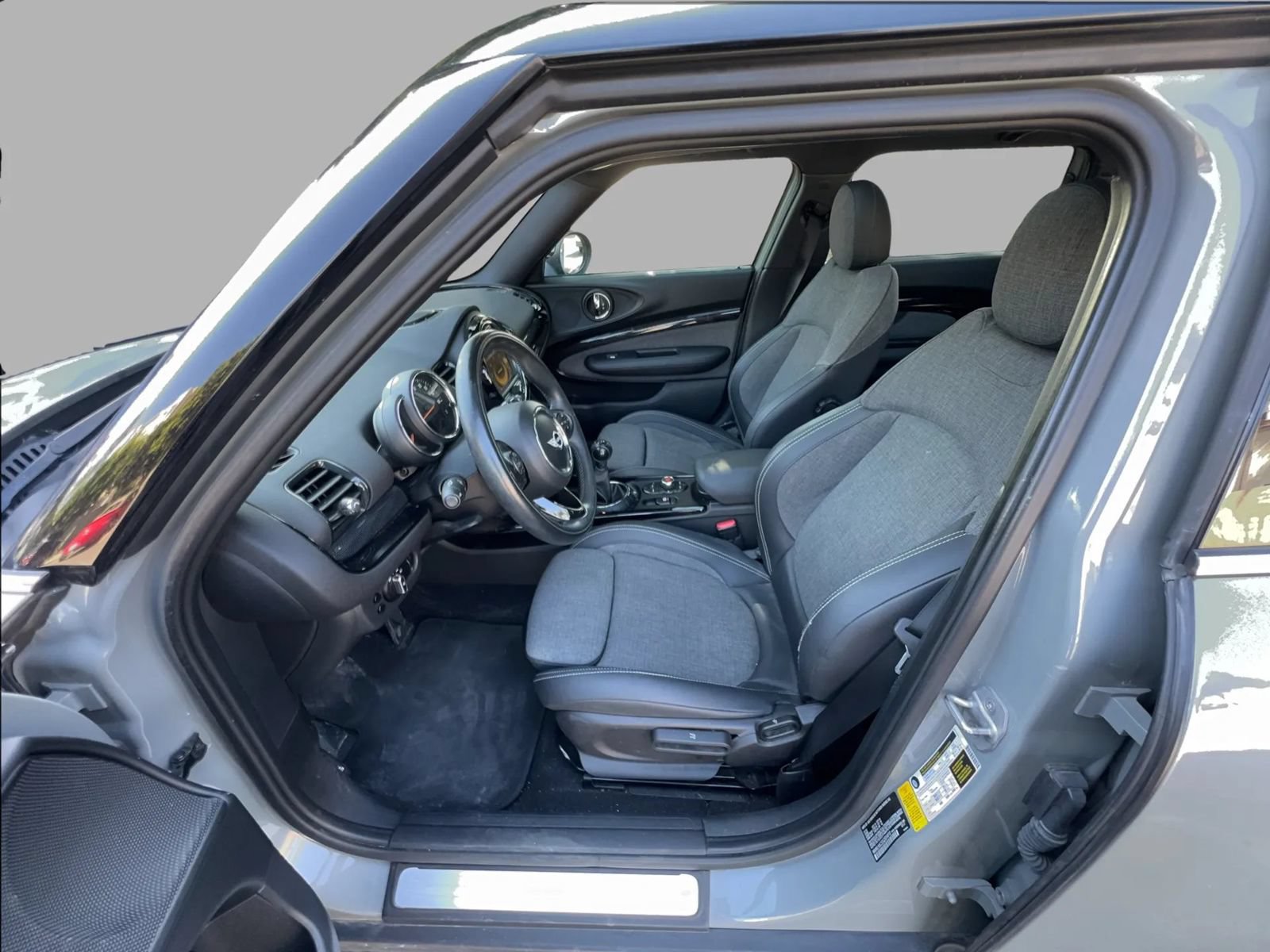 Used 2016 MINI Cooper Clubman FWD image 15