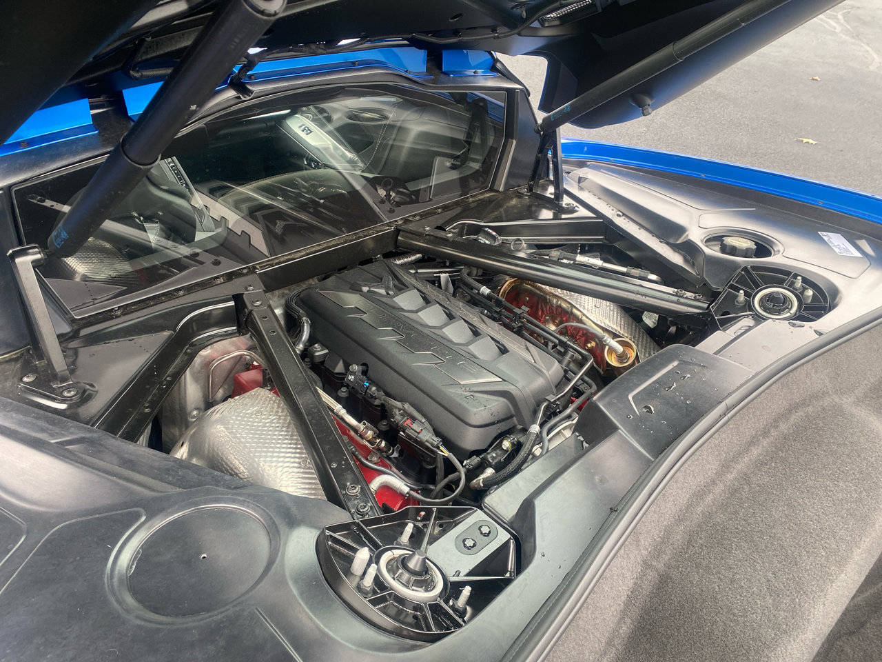 Used 2025 Chevrolet Corvette 2dr Stingray Cpe w/1LT image 19