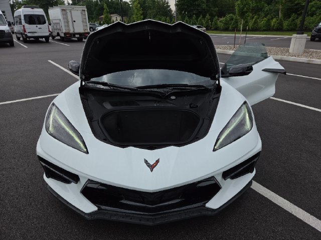 Used 2024 Chevrolet Corvette Stingray Coupe w/ Z51 Performance Package RWD image 32