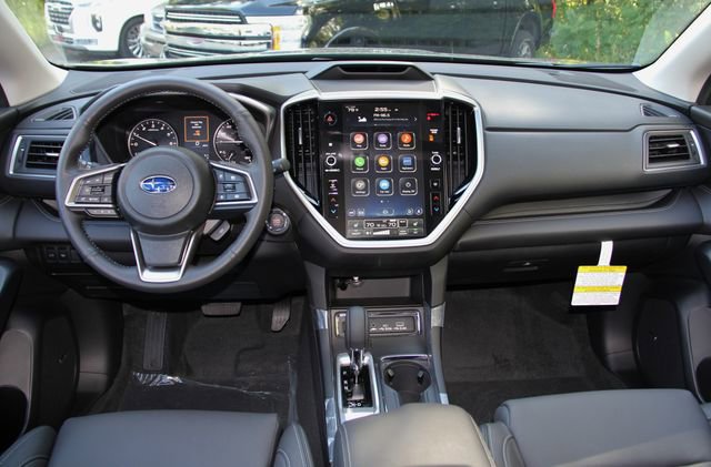New 2025 Subaru Ascent Limited image 13