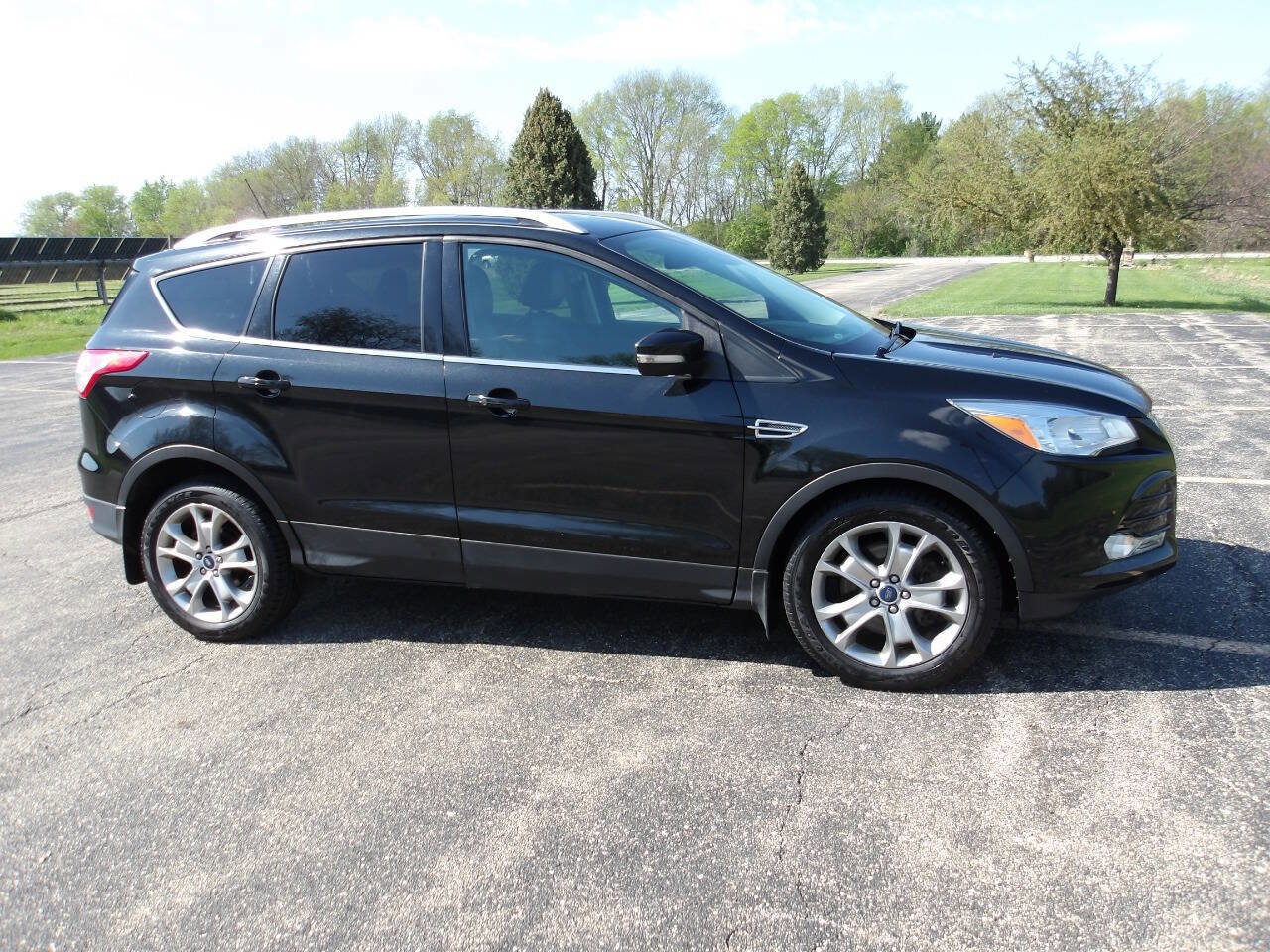Used 2014 Ford Escape Titanium AWD/4WD image 1