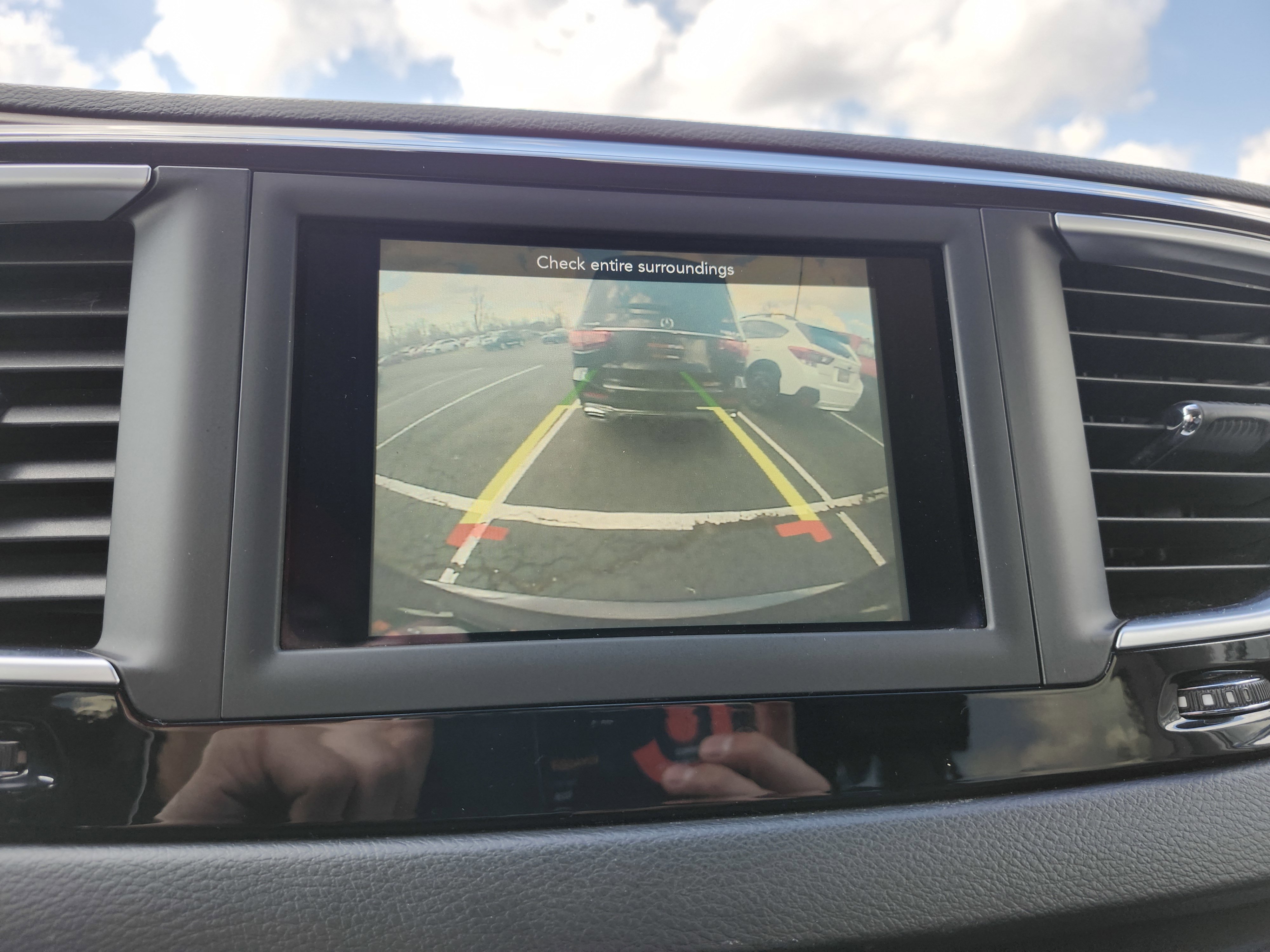 Used 2021 Chrysler Voyager Lxi image 26