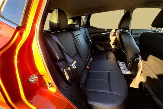 Used 2022 Nissan Rogue Sport SL image 17