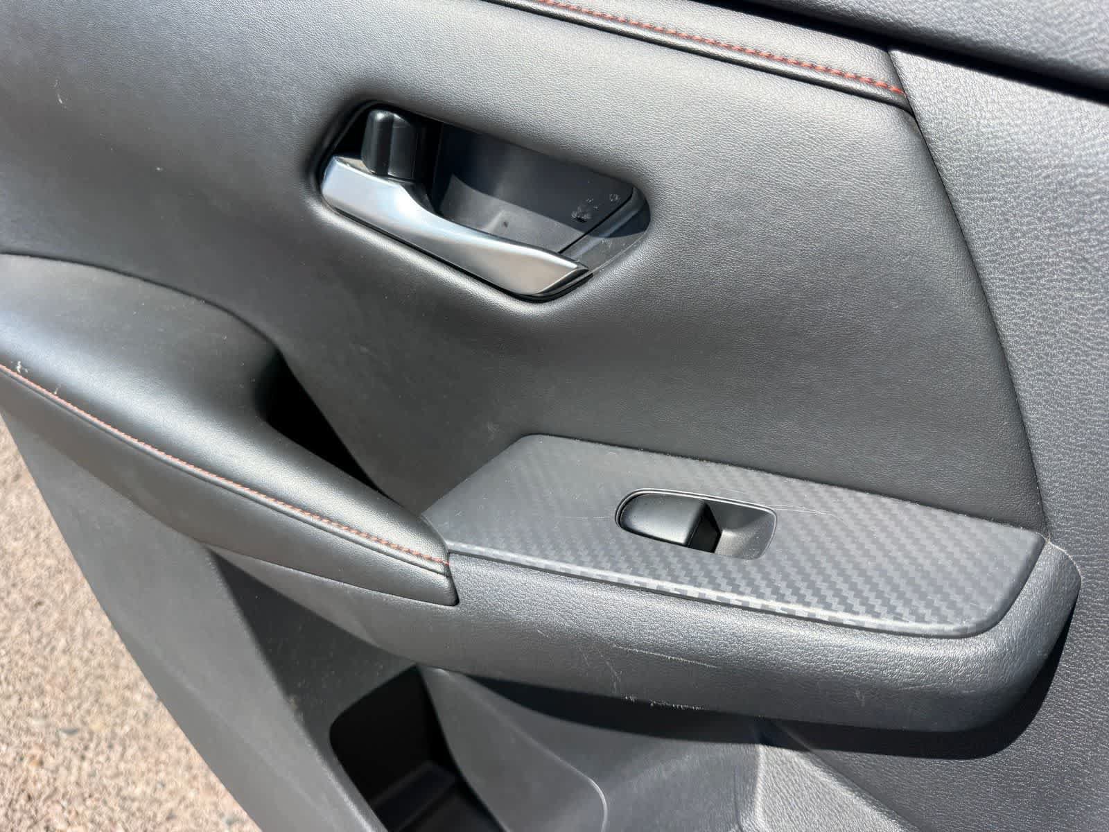 Used 2025 Nissan Sentra SR FWD image 10
