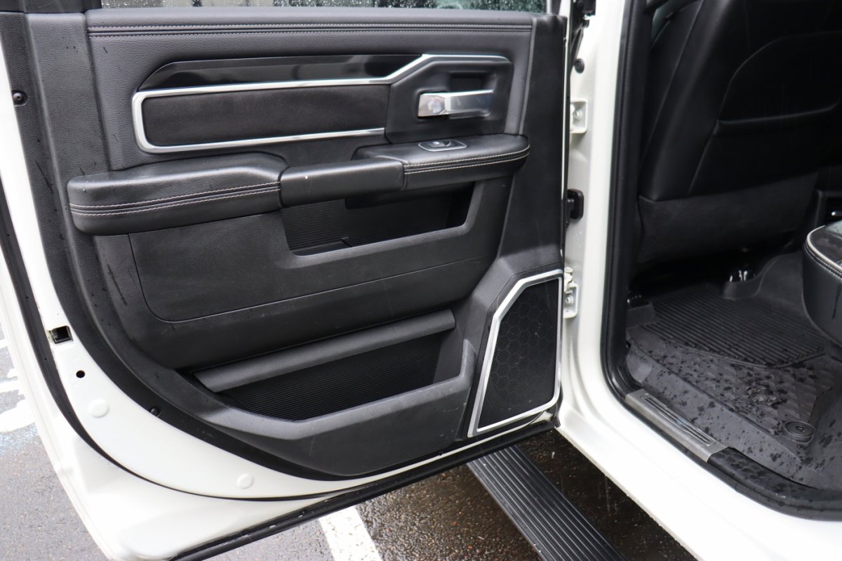Used 2021 RAM 2500 Laramie image 9