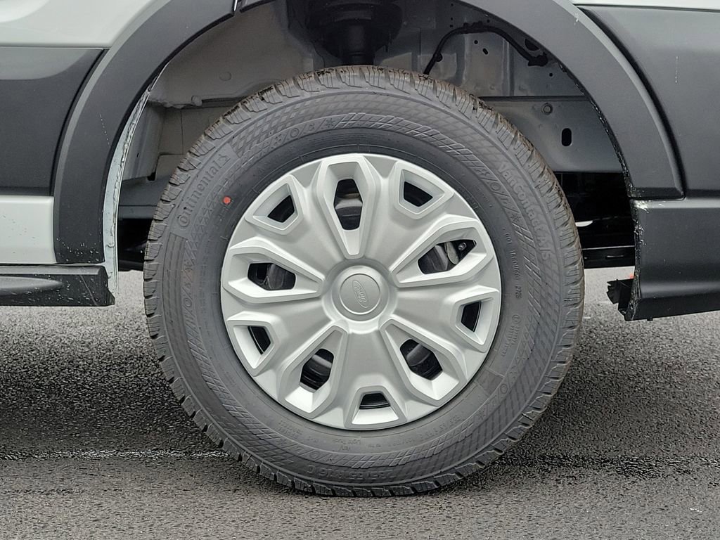 New 2026 Ford Transit 250 148 Medium Roof image 7