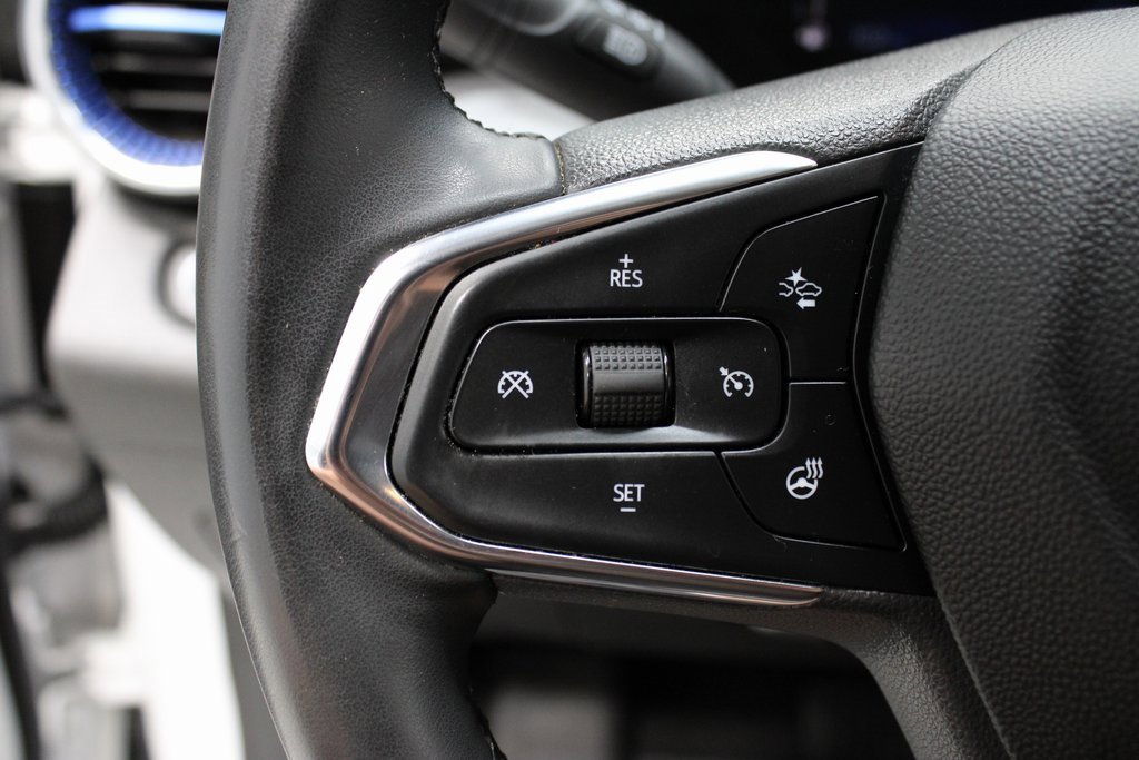 Used 2024 Chevrolet Trax LT w/ Driver Confidence Package image 27