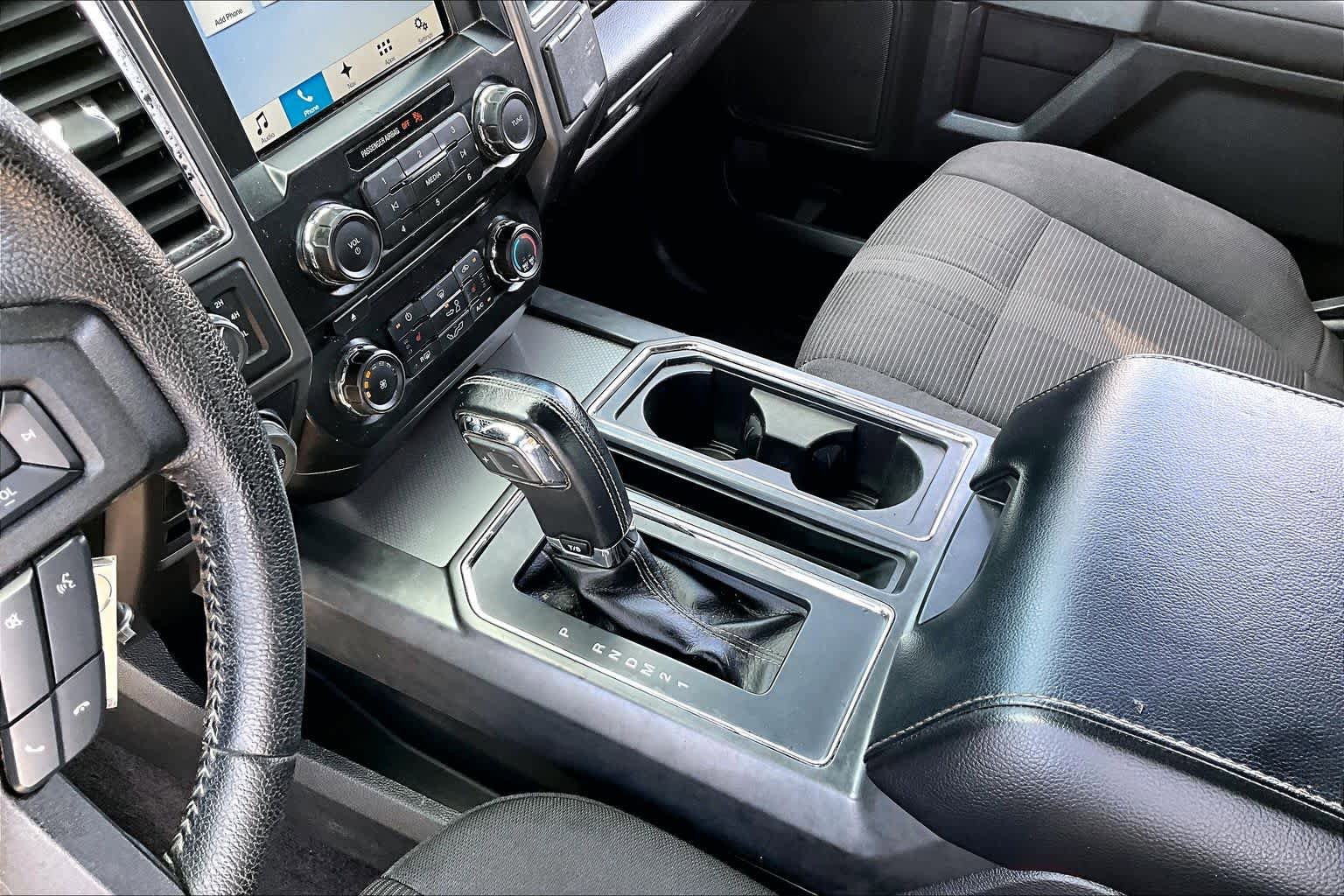 Used 2016 Ford F150 XLT w/ Equipment Group 302A Luxury image 15