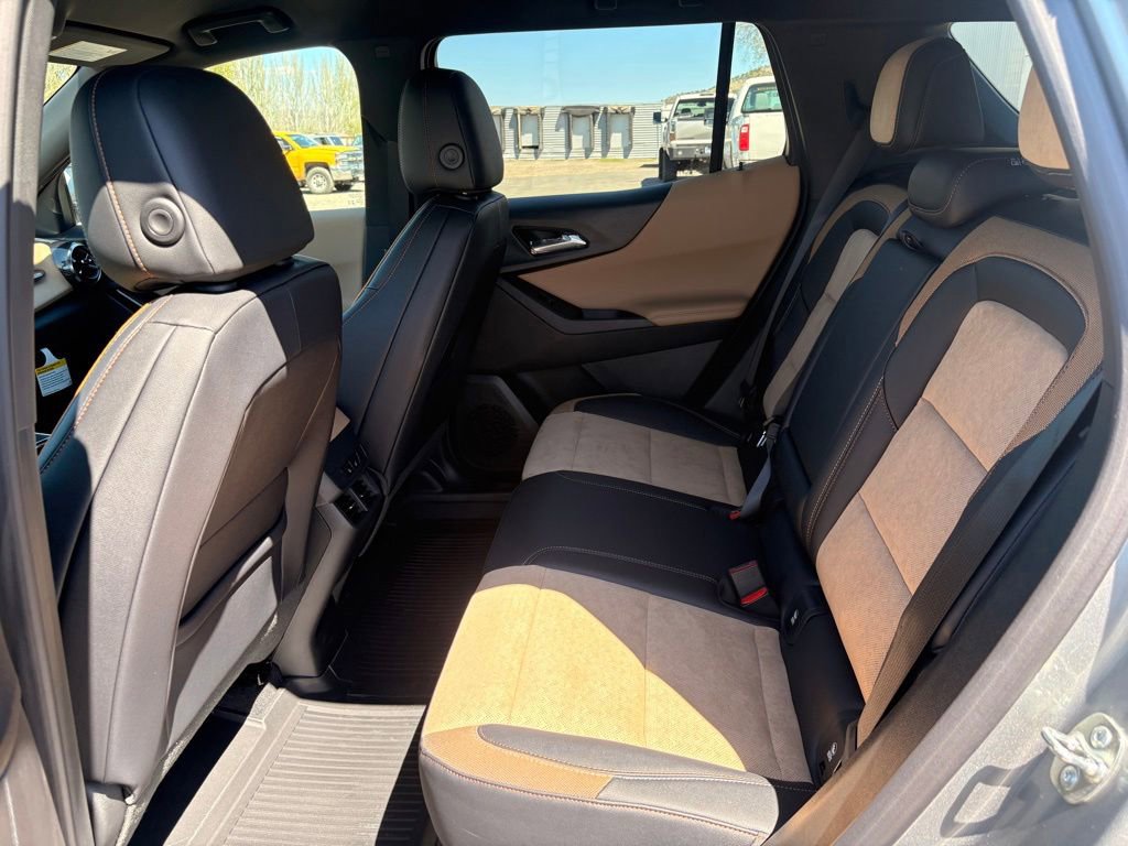 New 2026 Chevrolet Equinox ACTIV AWD/4WD image 7
