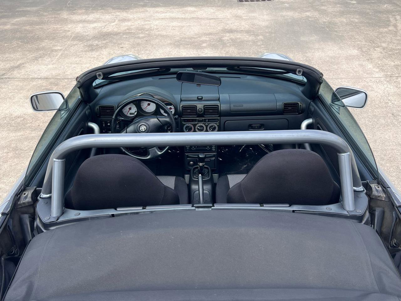 Used 2002 Toyota MR2 RWD image 61