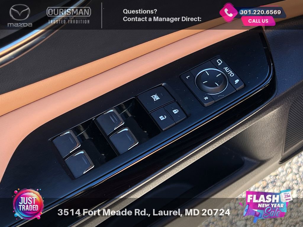Used 2024 Lexus ES 350 w/ Premium Package image 9