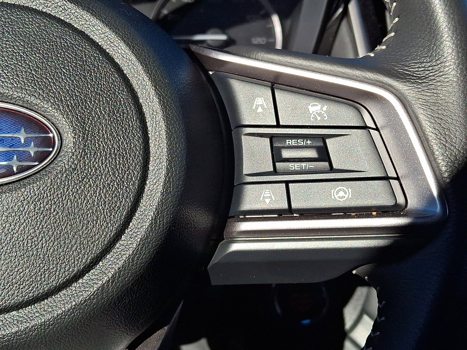 Certified 2025 Subaru Outback Premium w/ Popular Package #1A image 23