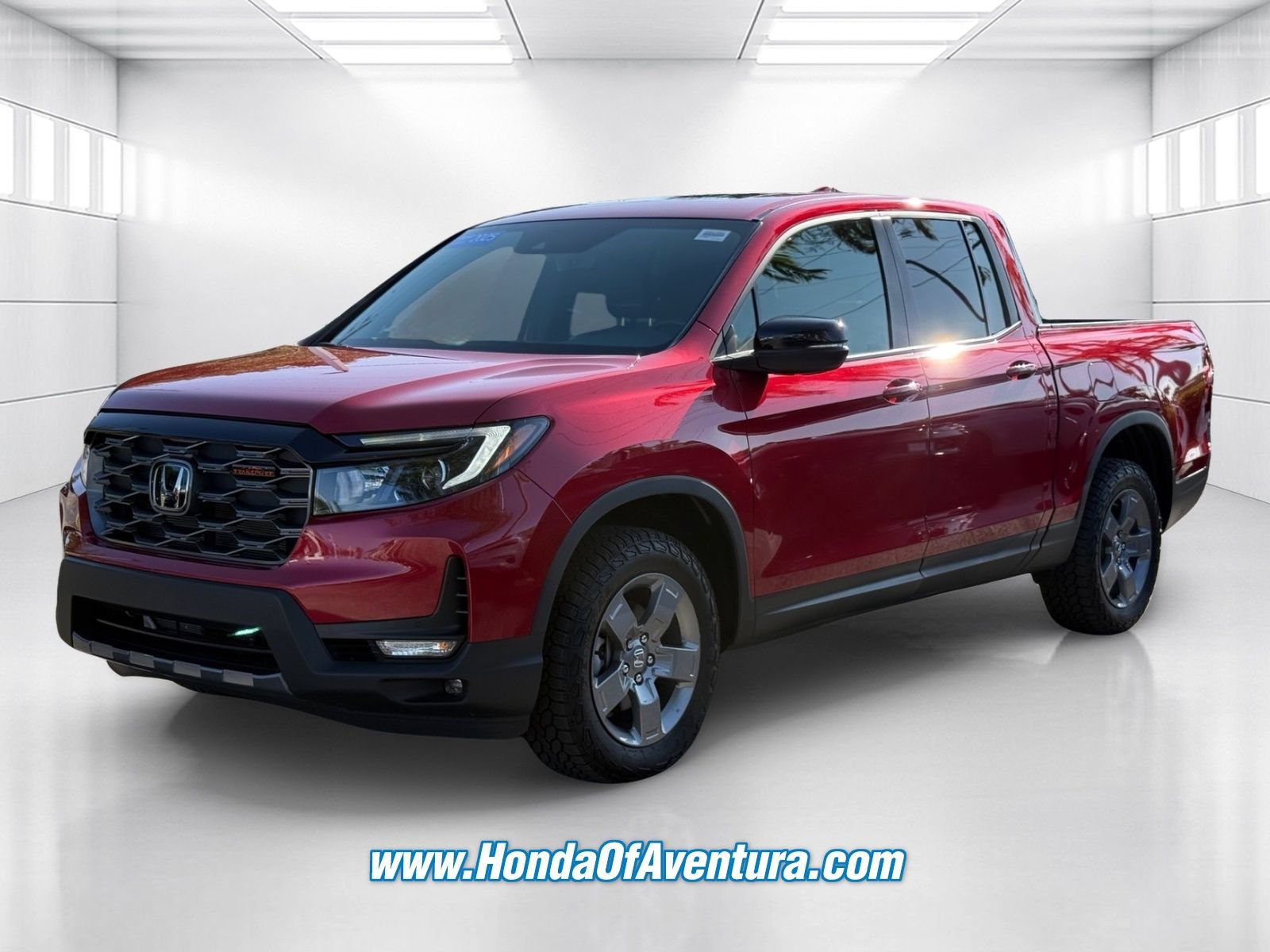 Certified 2025 Honda Ridgeline TrailSport image 3