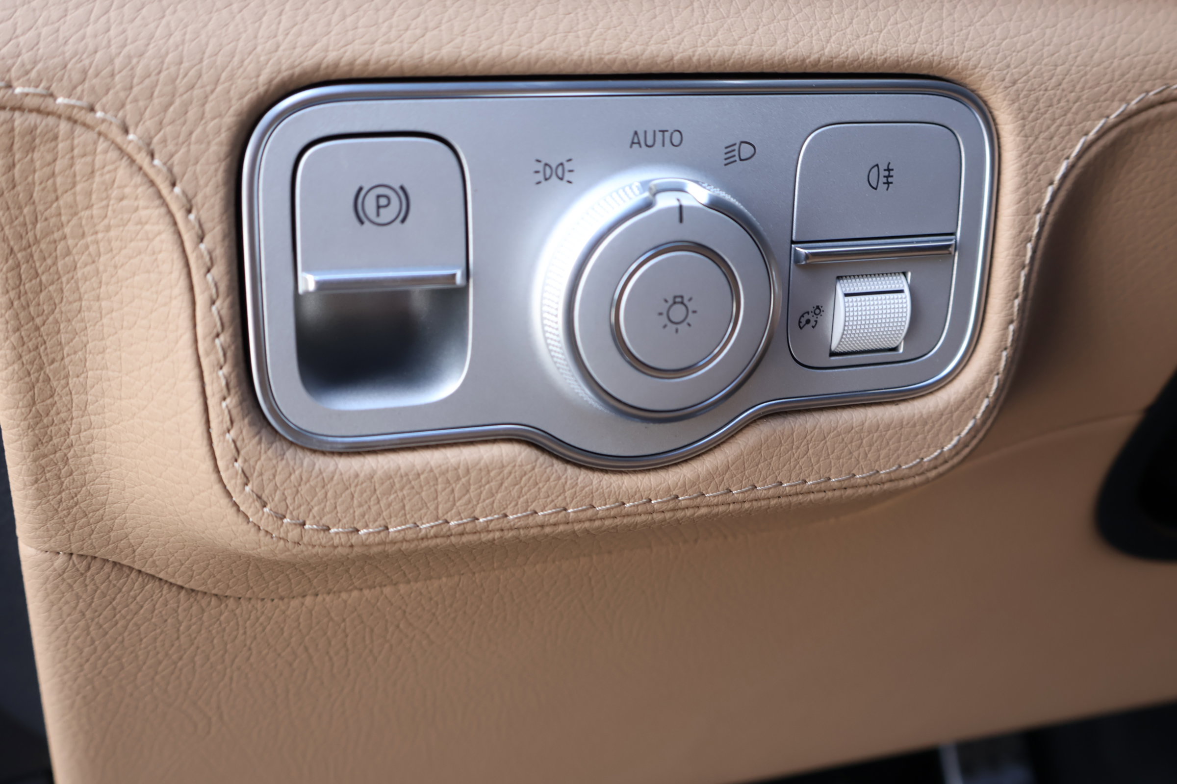 New 2026 Mercedes-Benz GLS 580 4MATIC image 27