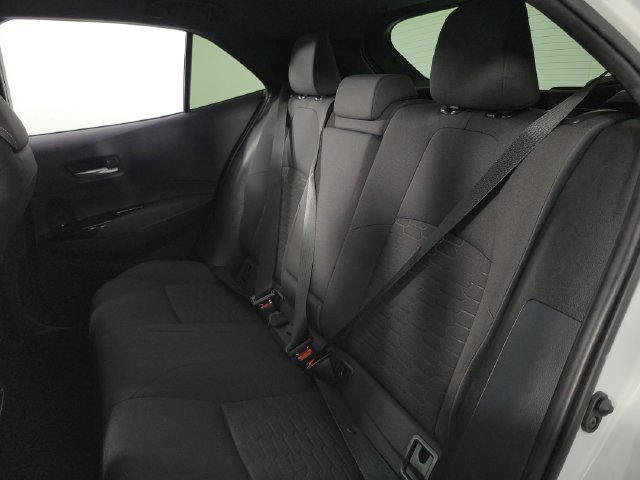 Used 2021 Toyota Corolla SE w/ SE Preferred Package FWD image 18