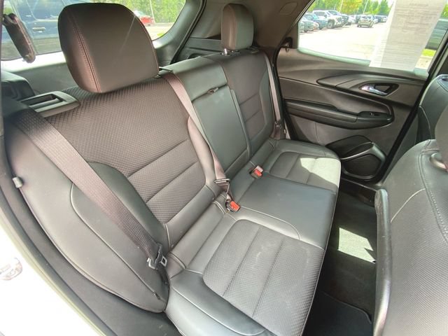 Used 2021 Chevrolet TrailBlazer RS w/ Sun and Liftgate Package AWD/4WD image 27