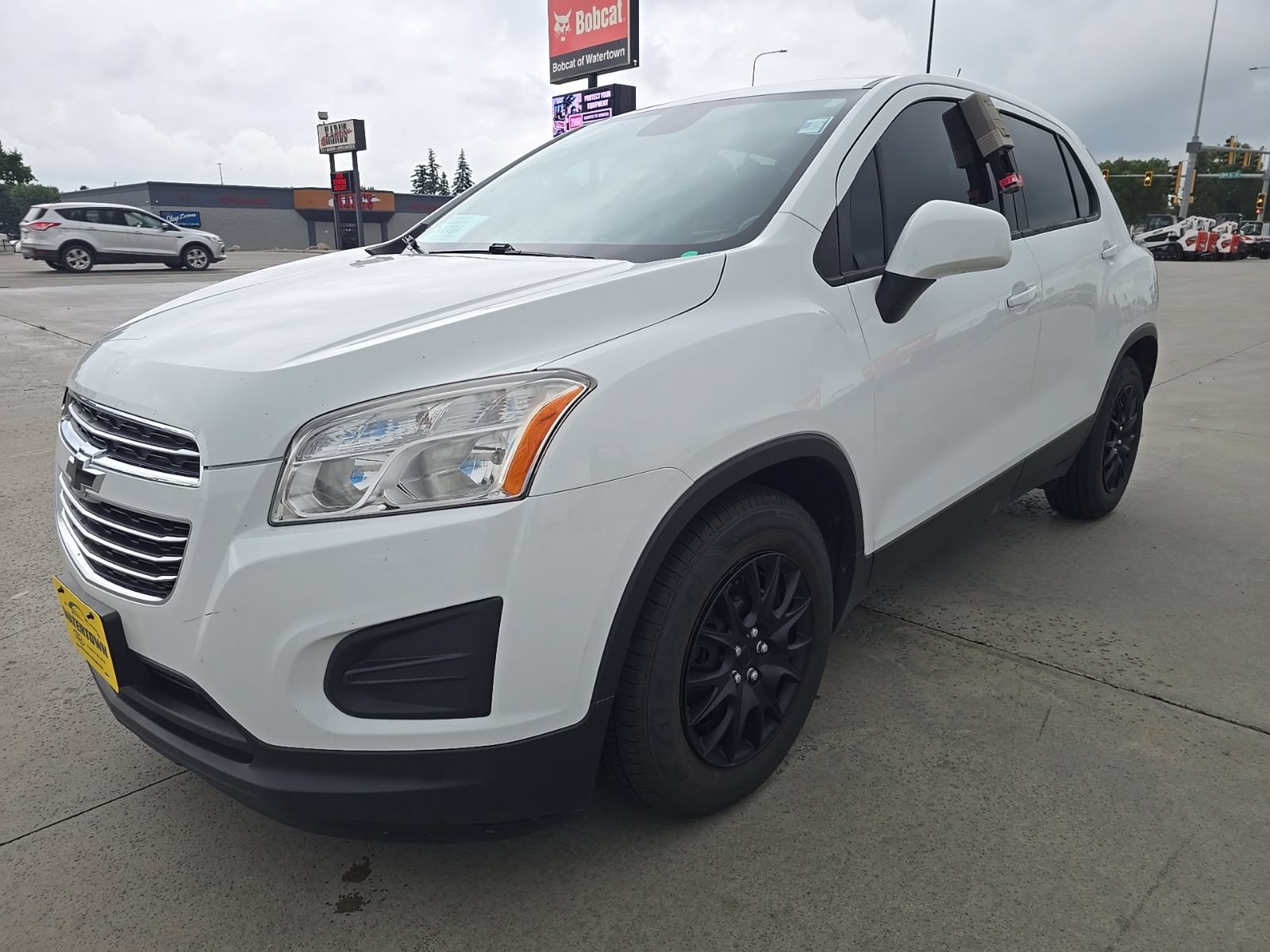 Used 2015 Chevrolet Trax LS FWD image 4