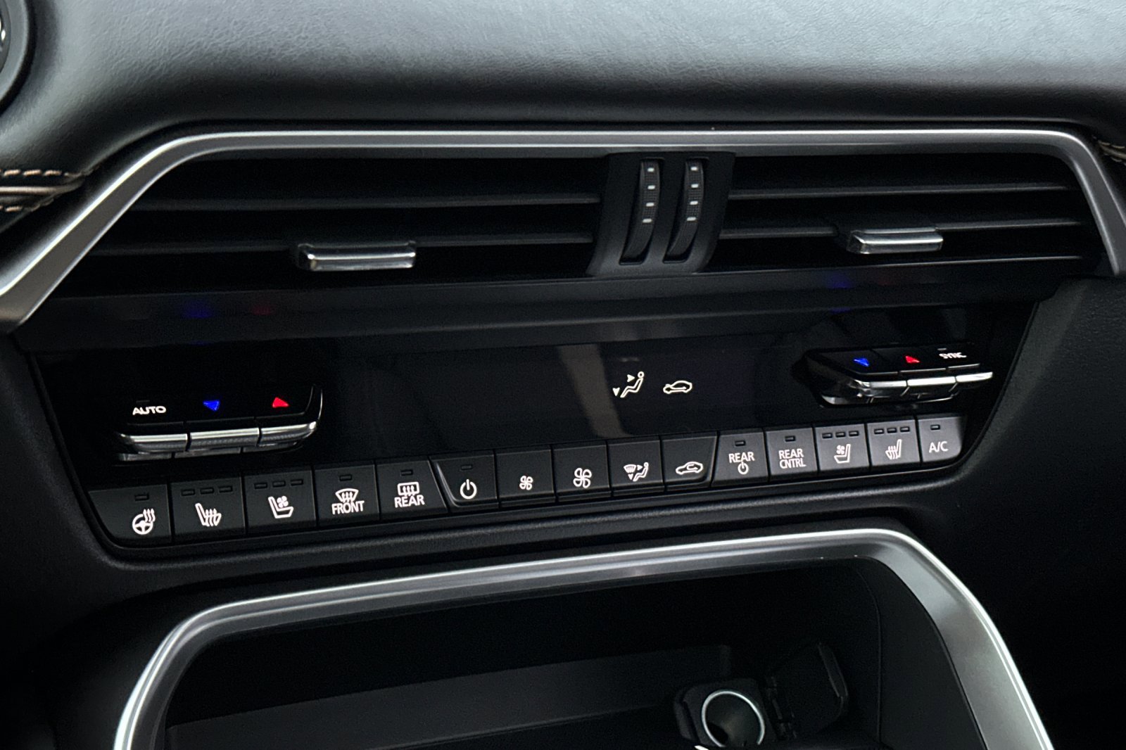 New 2026 MAZDA CX-70 3.3 Turbo w/ Premium Plus Pkg image 24