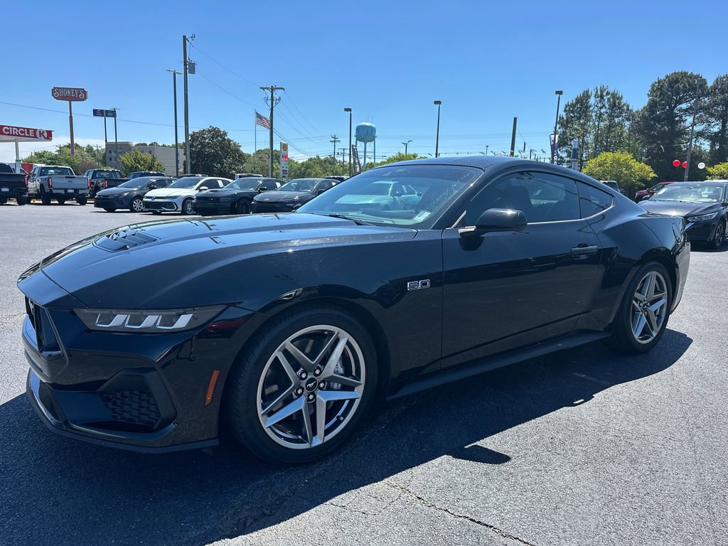 Certified 2024 Ford Mustang GT Premium image 3