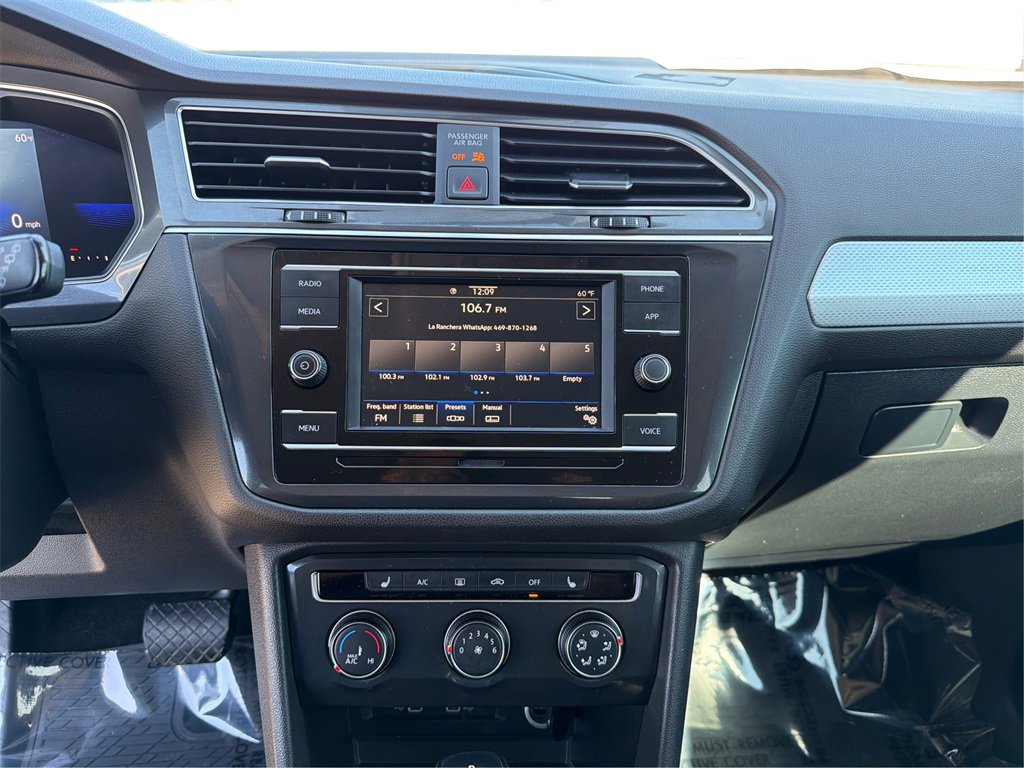 Used 2022 Volkswagen Tiguan S image 14