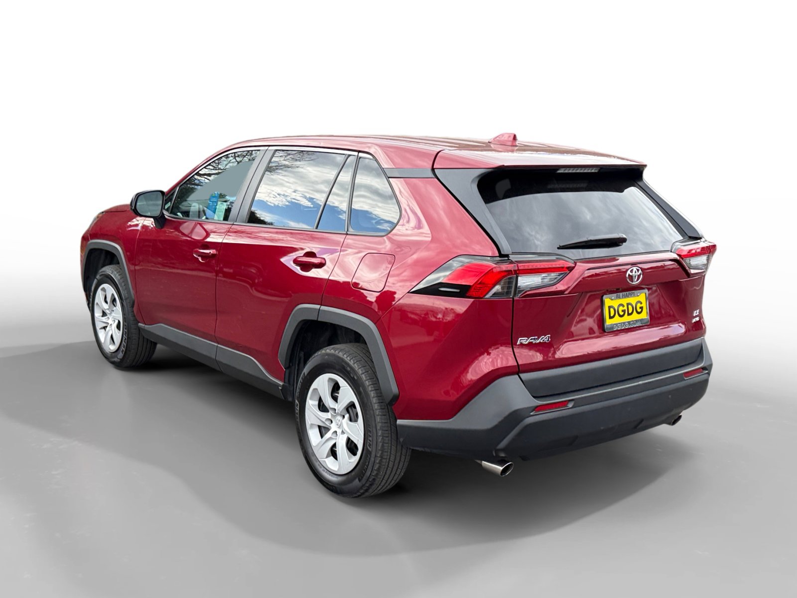 Used 2024 Toyota RAV4 LE image 3