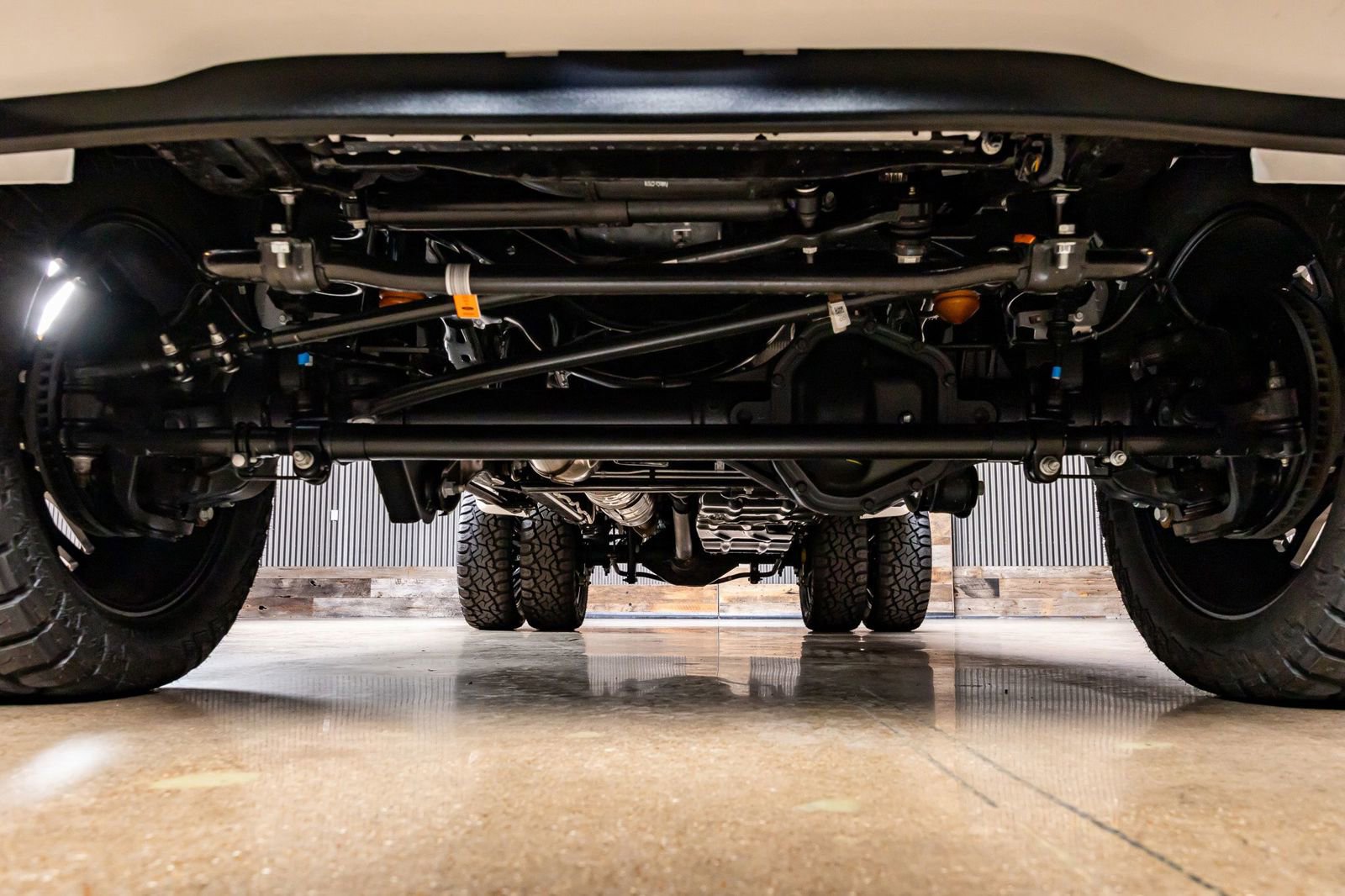 Used 2026 Ford F450 Platinum w/ Platinum Plus Package image 14