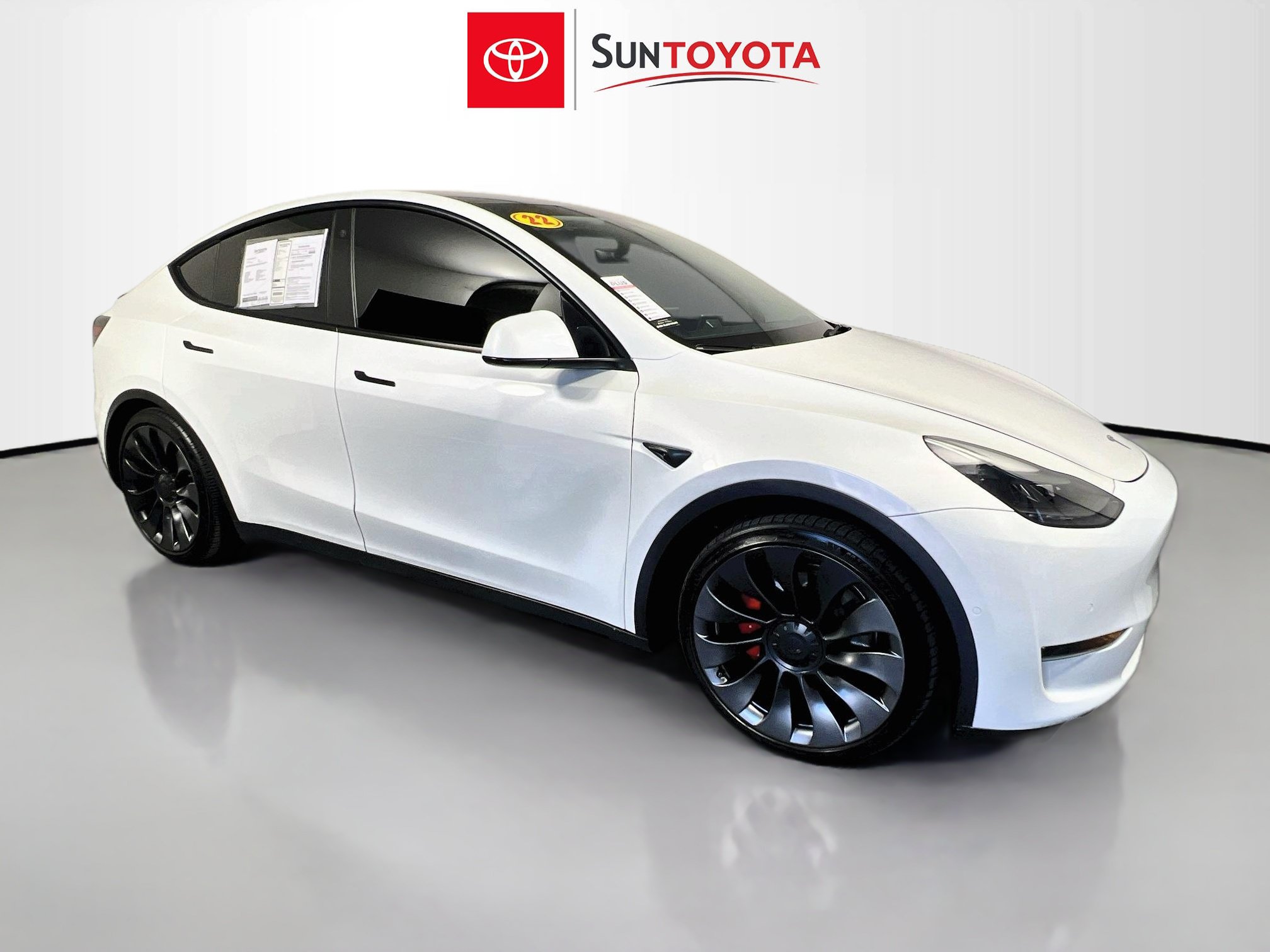 Used 2022 Tesla Model Y Performance AWD/4WD image 1