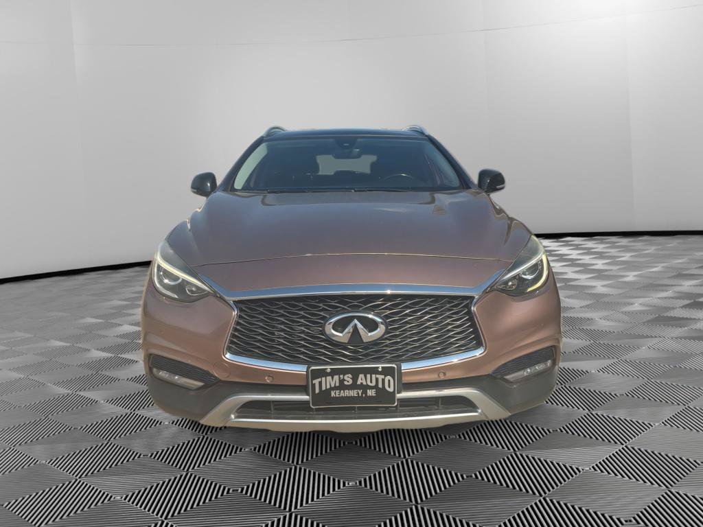 Used 2018 INFINITI QX30 Premium w/ Navigation Package AWD/4WD image 8