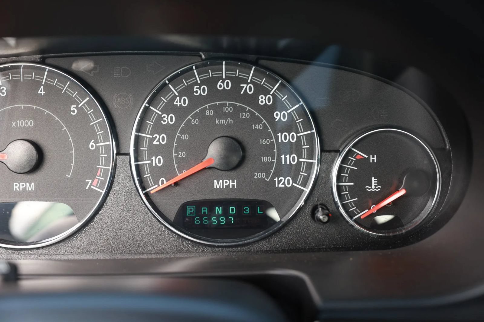 Used 2006 Chrysler Sebring Touring FWD image 43