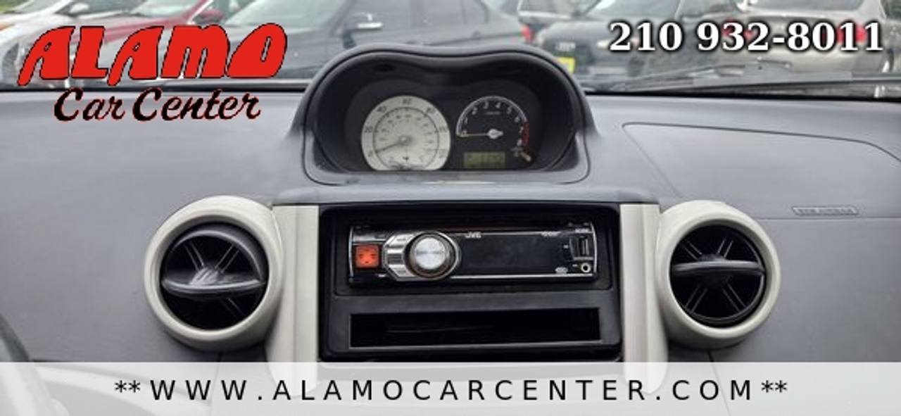 Used 2005 Scion xA FWD image 36