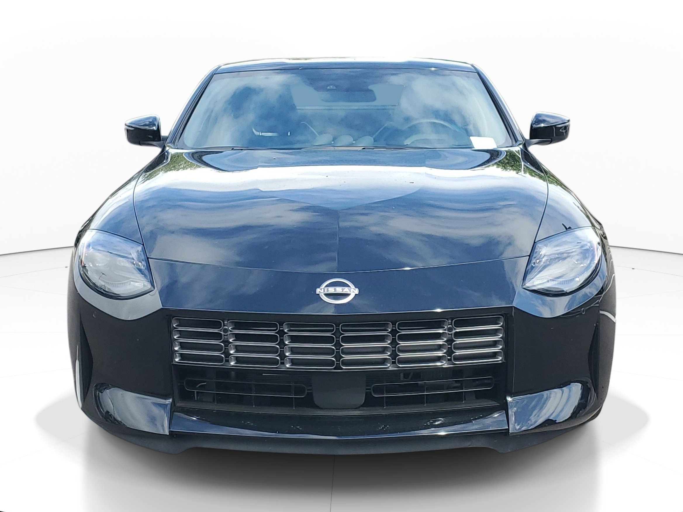 Used 2024 Nissan Z Performance w/ Floor Mat Package RWD image 2