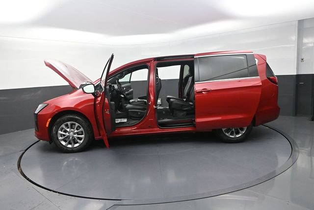 New 2027 Chrysler Pacifica Select AWD/4WD image 36