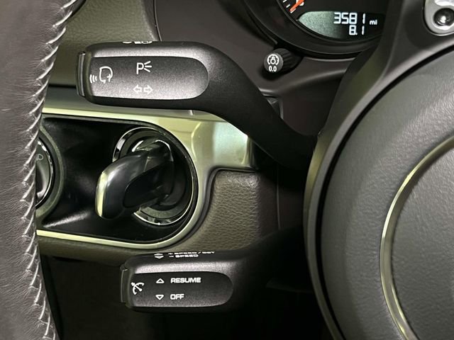 Certified 2025 Porsche 718 Cayman image 33