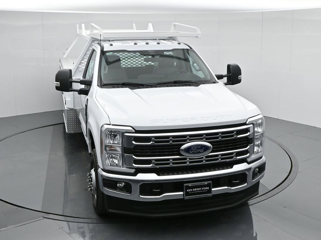 New 2024 Ford F350 XL w/ XL Chrome Package image 32