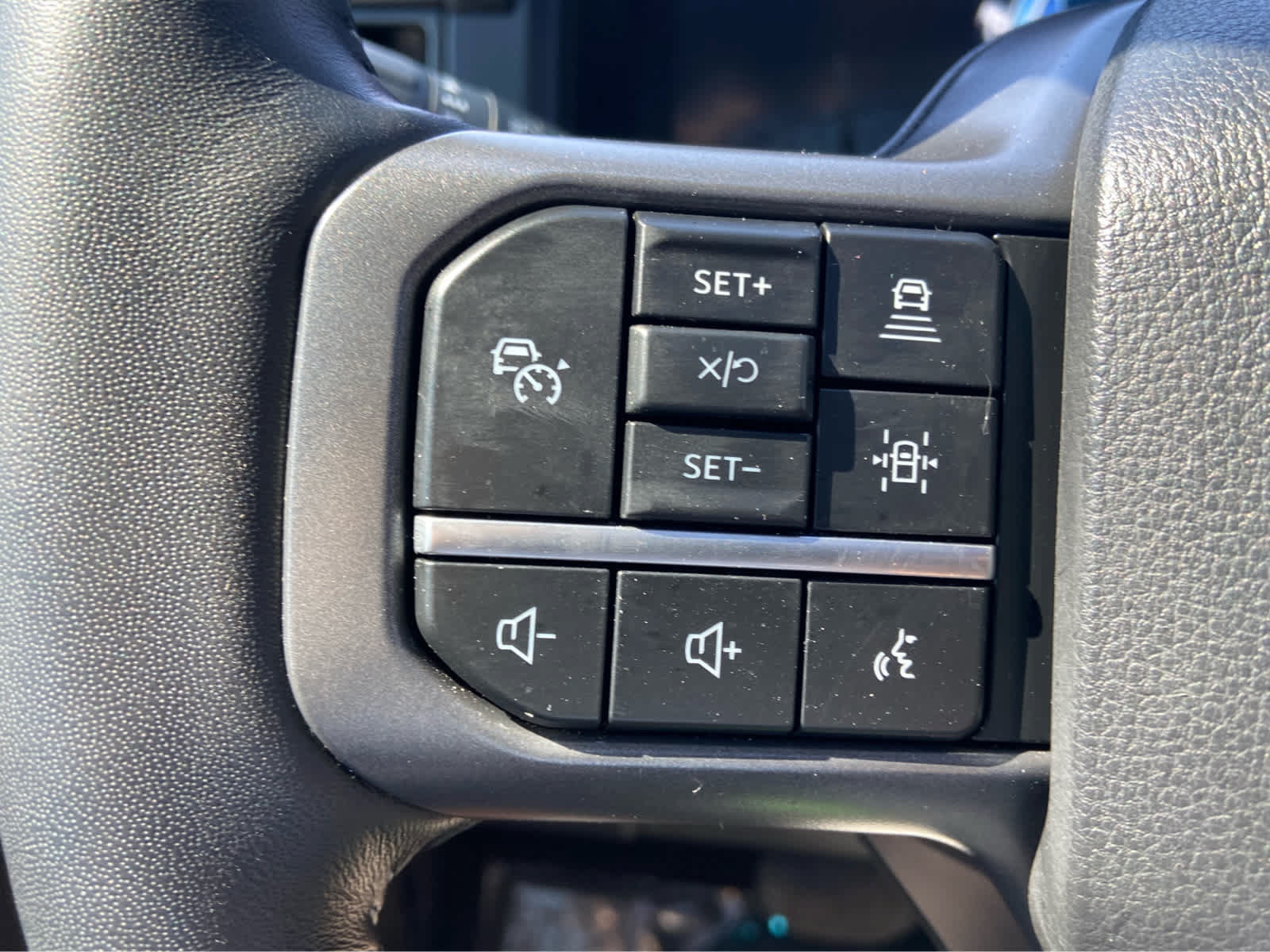 Used 2024 Ford F150 Lariat w/ Equipment Group 502A High AWD/4WD image 15
