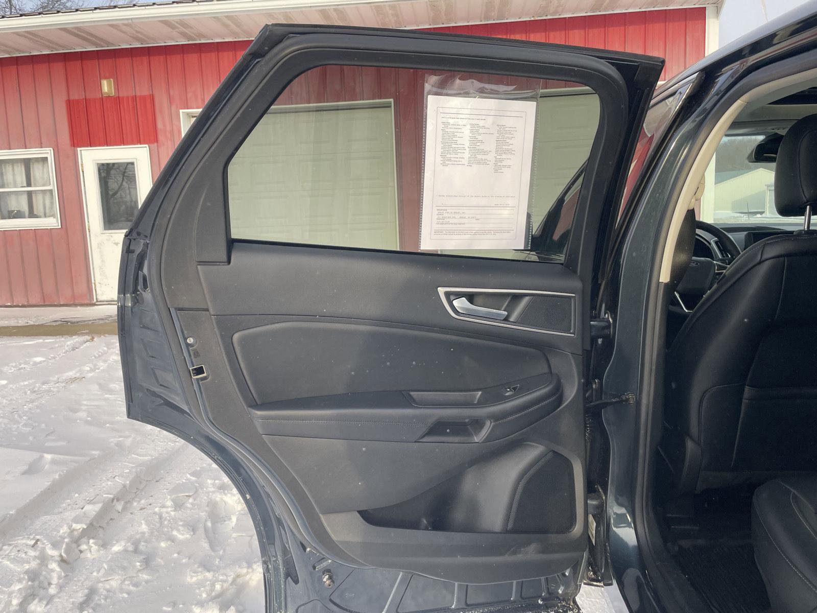 Used 2022 Ford Edge SEL w/ Convenience Package image 20