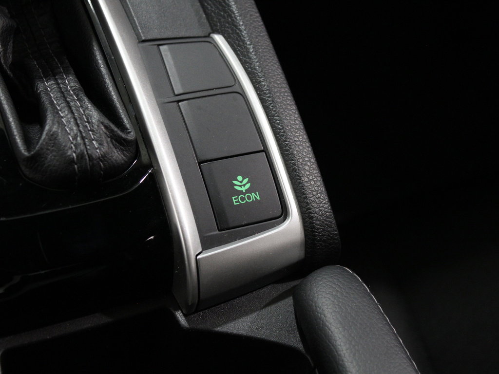 Used 2020 Honda Civic Sport image 13