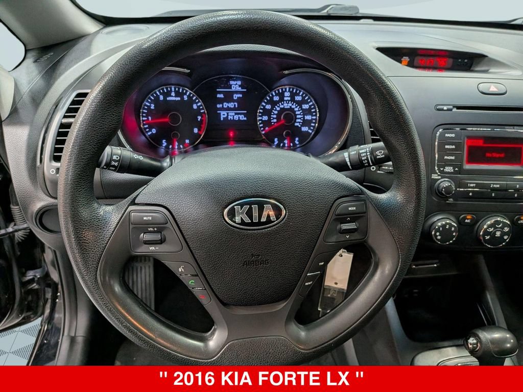 Used 2016 Kia Forte LX FWD image 15