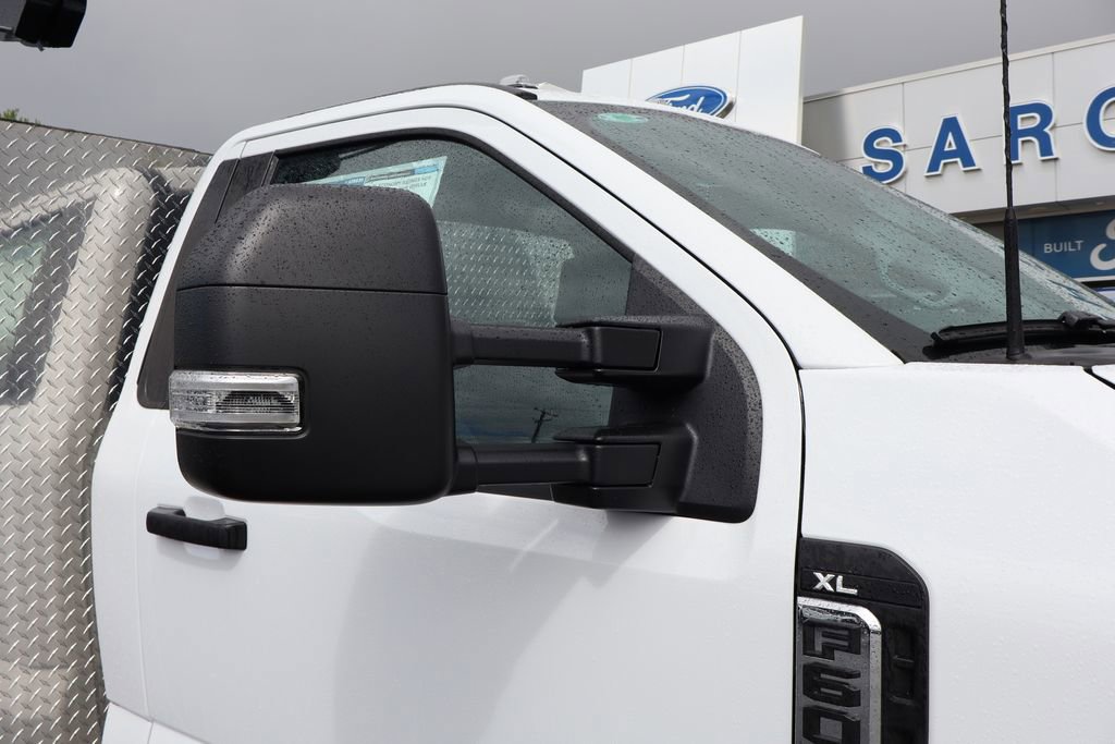 New 2026 Ford F600 4x4 Regular Cab Super Duty w/ XL Chrome Package image 29