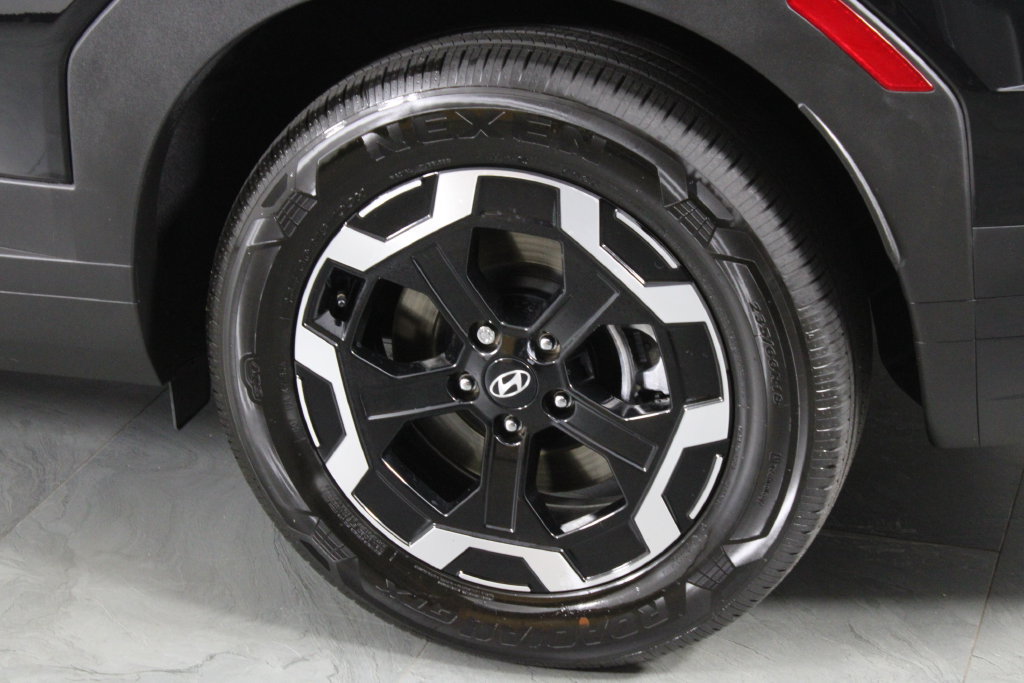 Certified 2026 Hyundai Santa Fe SEL FWD image 15