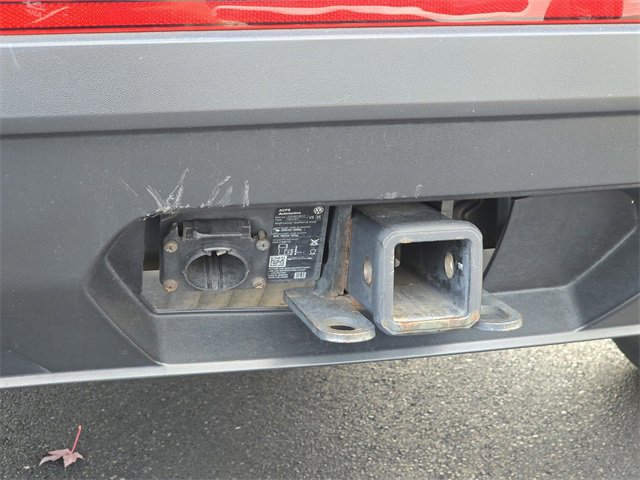 Used 2020 Volkswagen Atlas Cross Sport SE w/ Panoramic Sunroof Package image 14