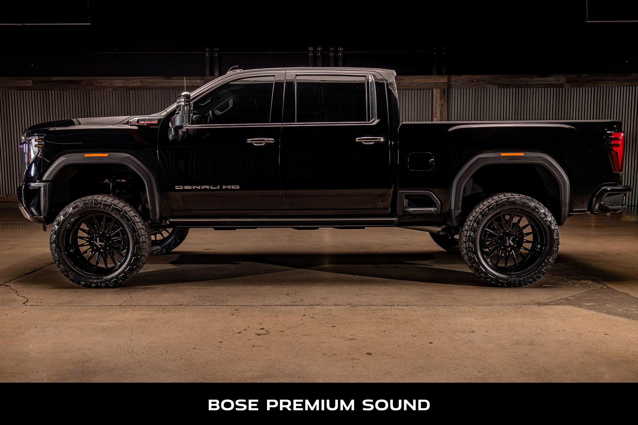 Used 2025 GMC Sierra 2500 Denali w/ Denali Reserve Package image 6